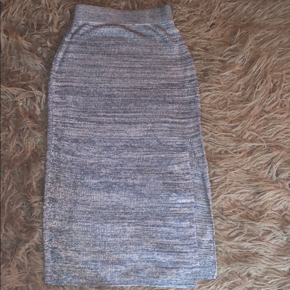 H&M Blue pencil skirt 🦋